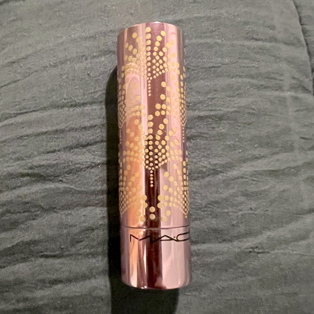 MAC LIPSTICK CHRISTMAS 2023